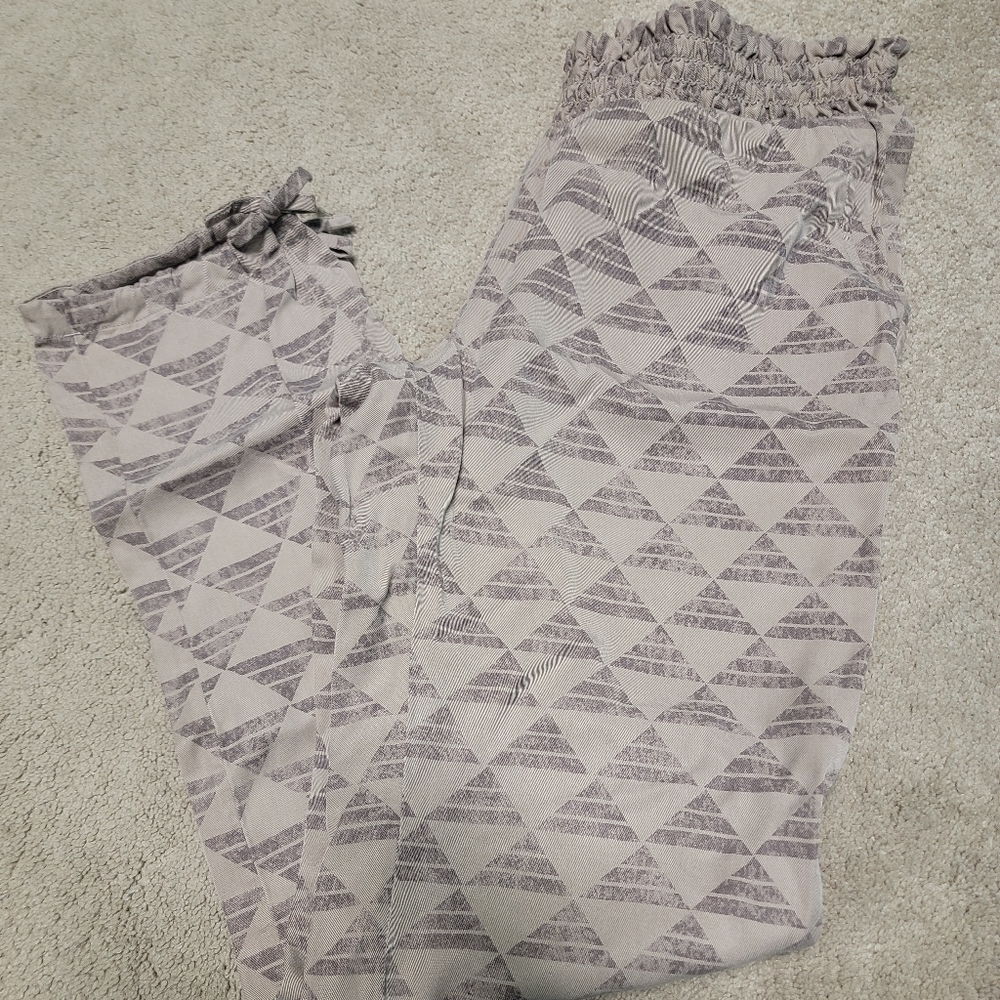 Carve designs pants size 8